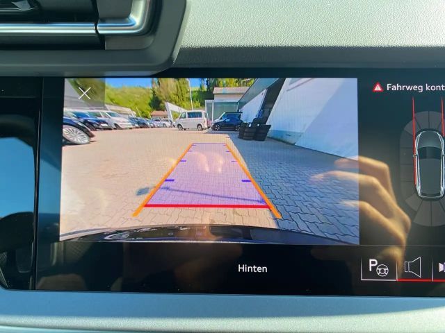 Audi A3 45 TFSI Hybride S-Line Sedan