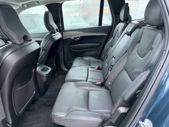 Volvo XC90 AWD Dark Plus