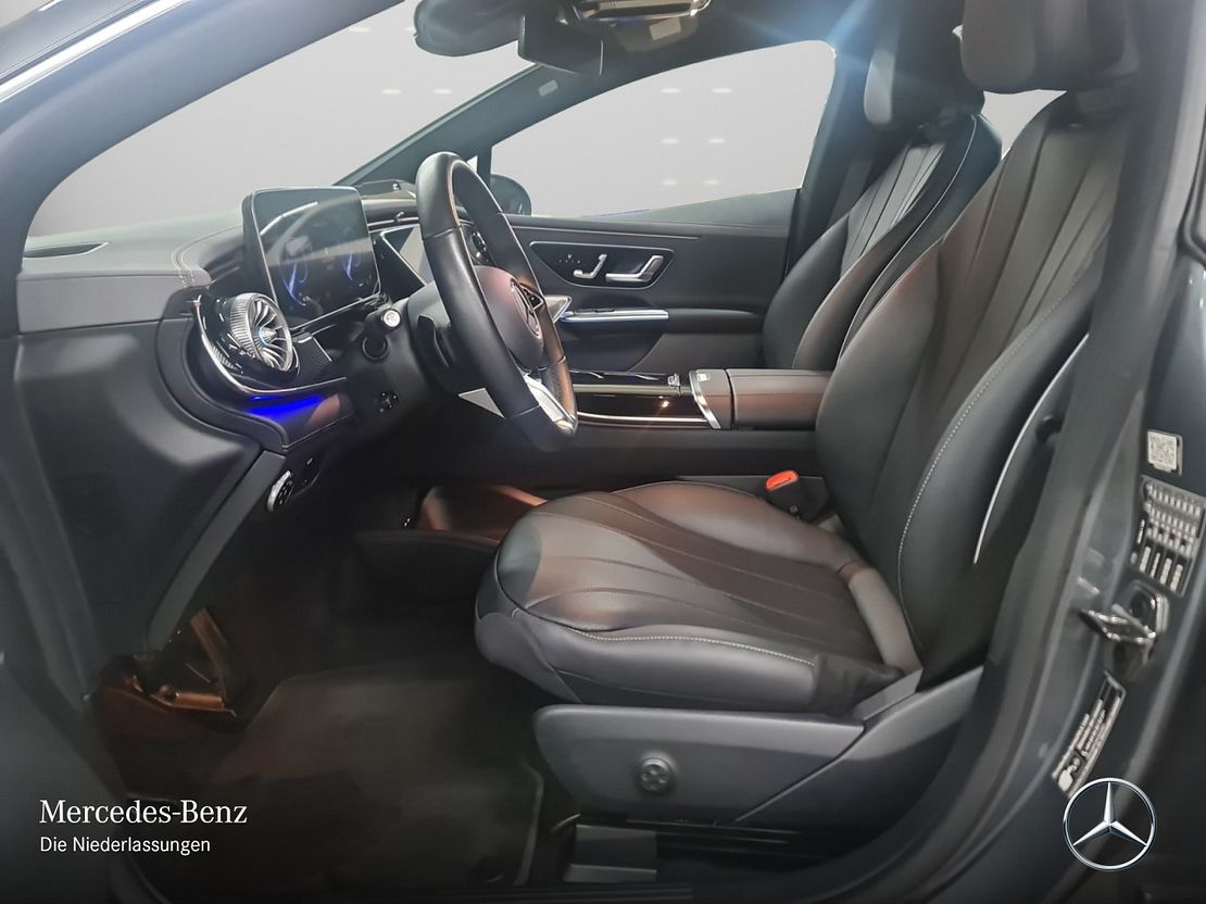 Mercedes-Benz EQE 300 Sedan