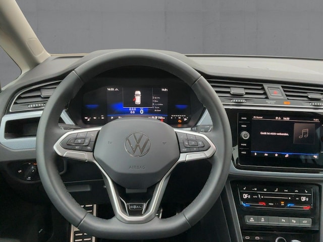 Volkswagen Touran 1.5 TSI DSG