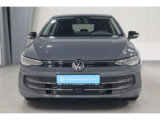Volkswagen Golf 1.5 eTSI Golf VIII
