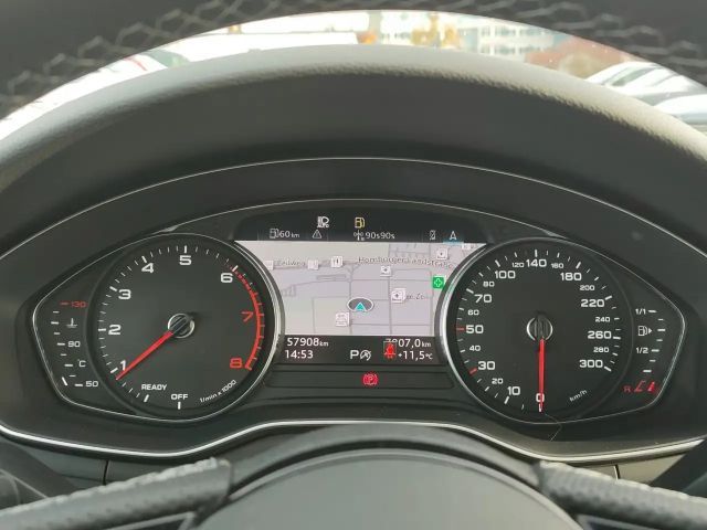 Audi A4 35 TFSI Competition S-Line