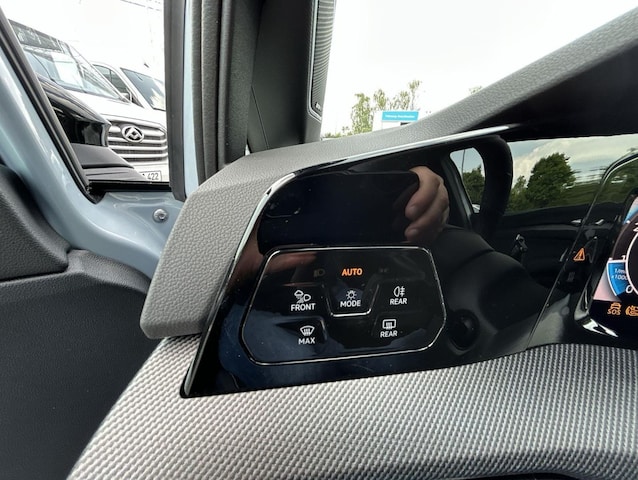 Volkswagen Golf 1.5 TSI DSG Golf VIII