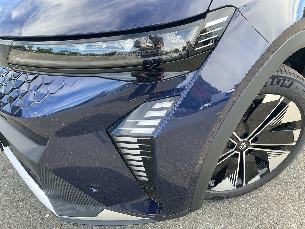 Renault Scenic E-Tech Techno