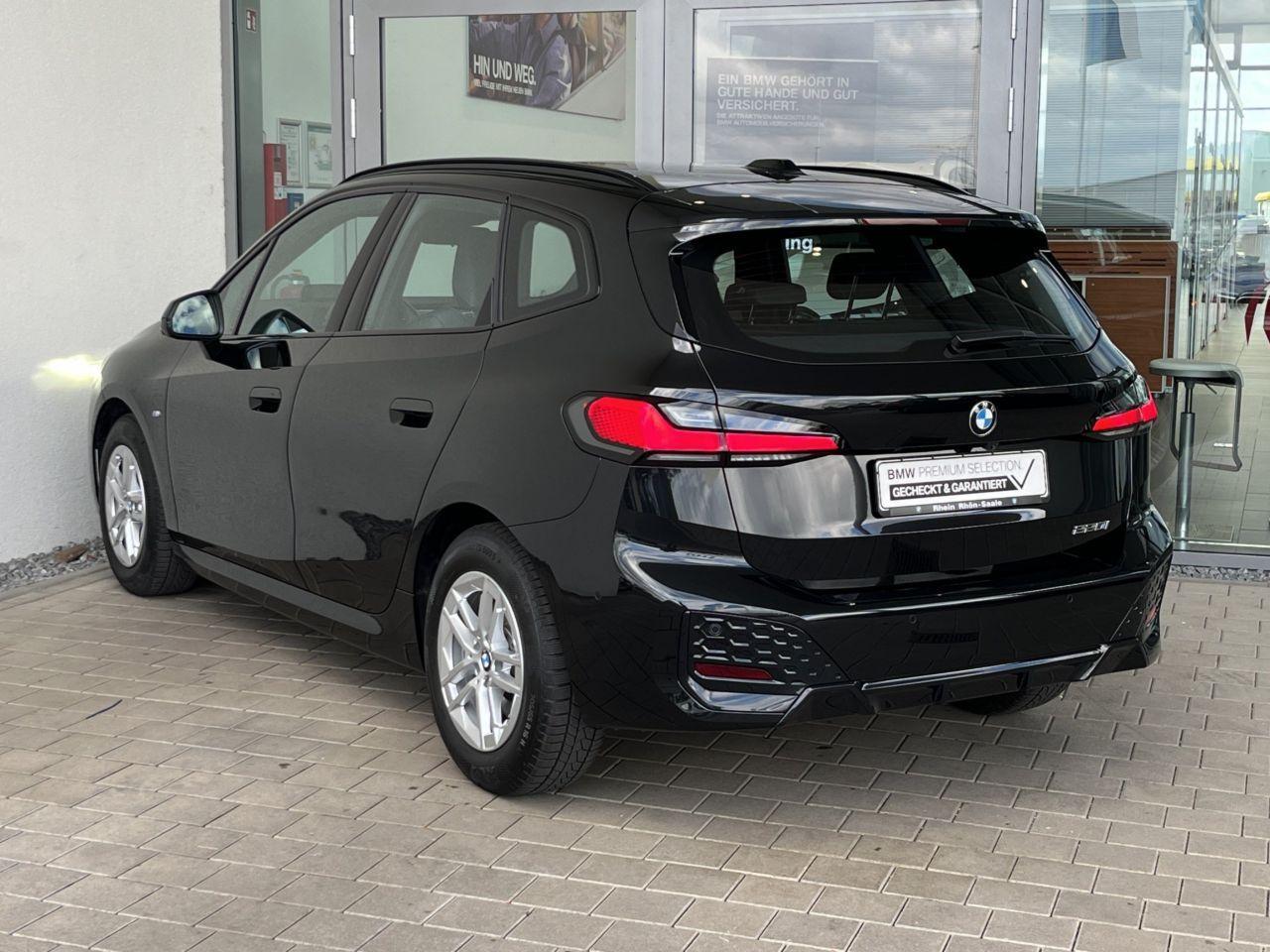 BMW 220 220i Active Tourer