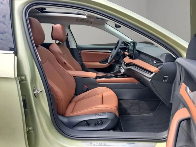 Skoda Superb 1.5 TSI iV