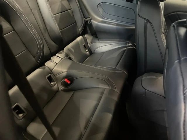 Ford Mustang Fastback GT 5.0 V8