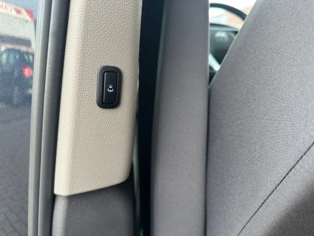 Volkswagen Multivan Life T7