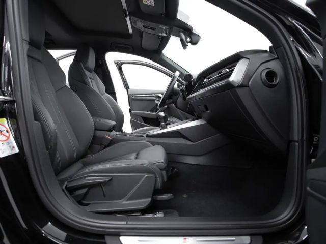 Audi A3 35 TFSI S-Line Sedan