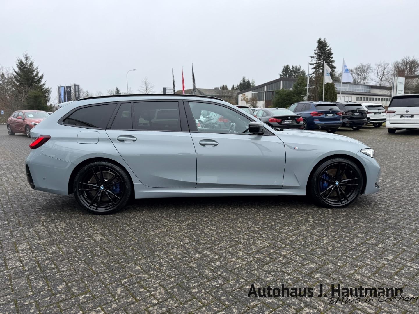 BMW 320 320d M-Sport Touring xDrive