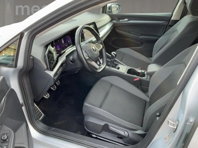 Volkswagen Golf 1.0 TSI Golf VIII Variant