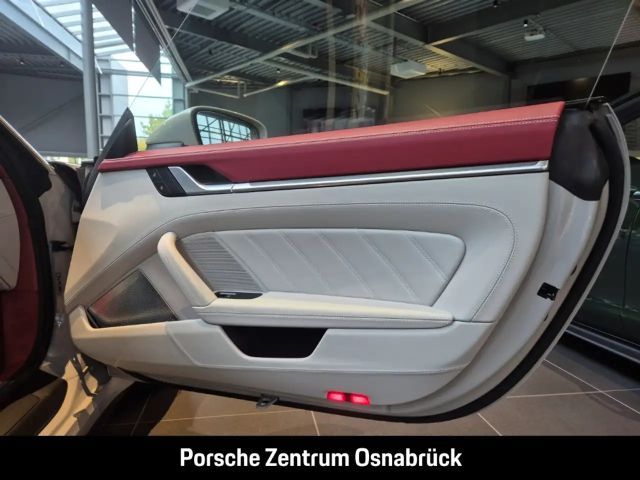 Porsche 992 4S Coupé Targa