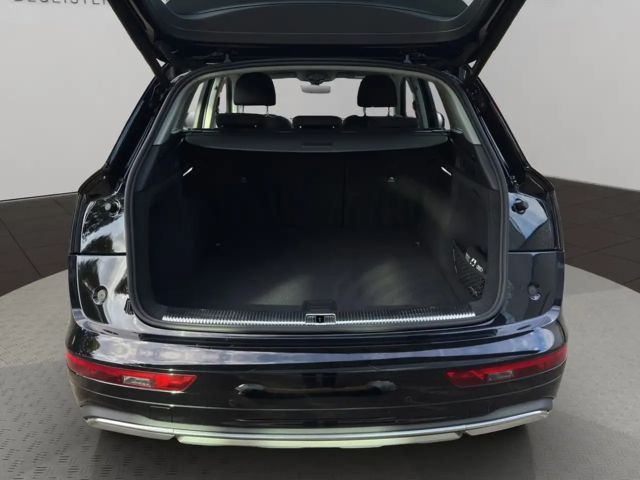 Audi Q5 35 TDI Business S-Tronic