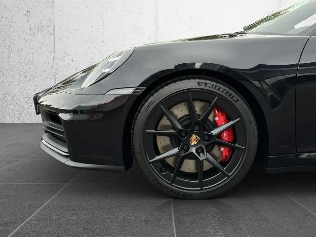 Porsche 992 Cabrio Carrera S