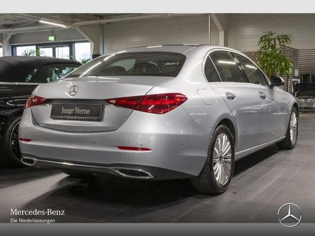 Mercedes-Benz C 200 4MATIC AVANTGARDE Sedan