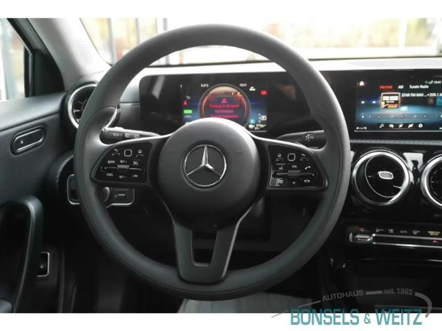 Mercedes-Benz A 250 A 250 e Style