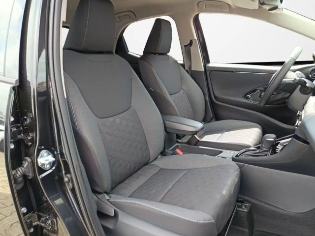 Toyota Yaris Hatchback Hybride VVT-i