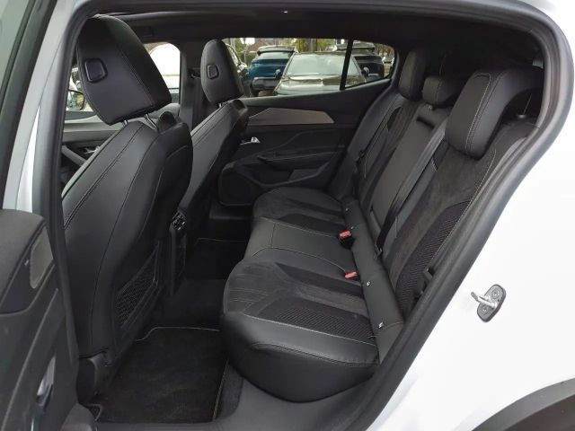 Peugeot 408 GT-Line Hybrid