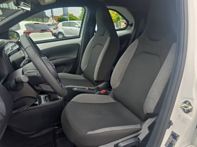 Toyota Aygo X 5-deurs Basis