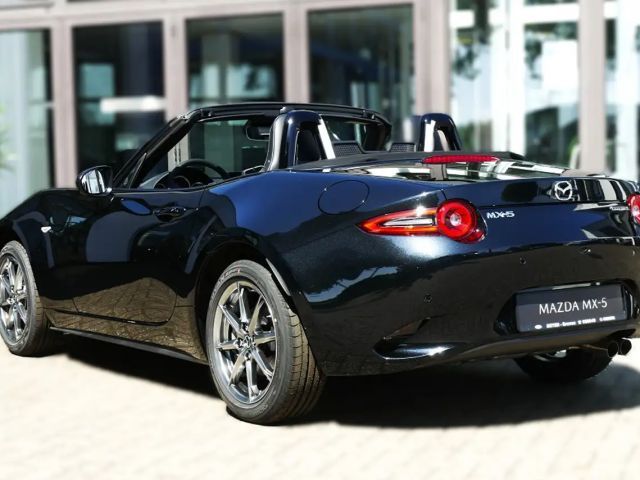 Mazda MX-5 Exclusive-line SkyActiv