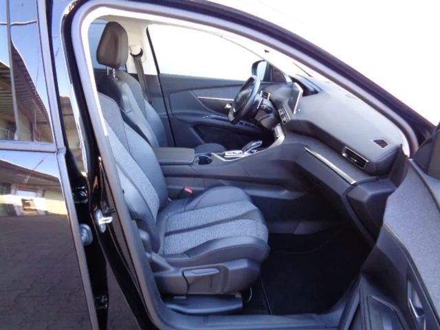 Peugeot 5008 Allure Pack EAT8 PureTech