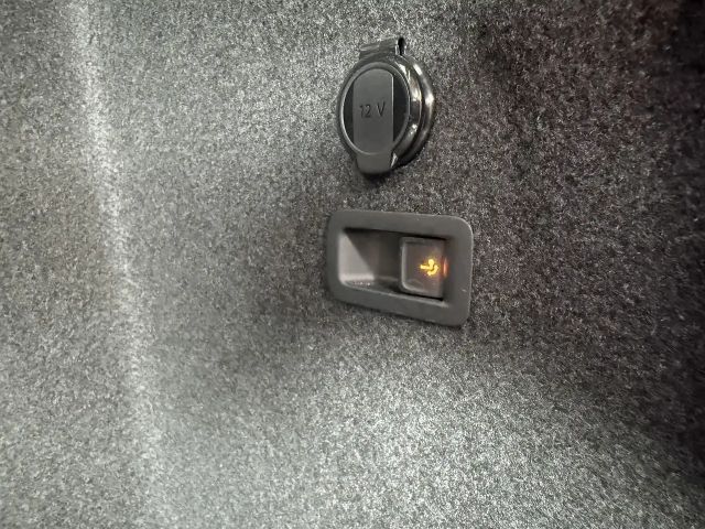 Volkswagen Golf Life Variant