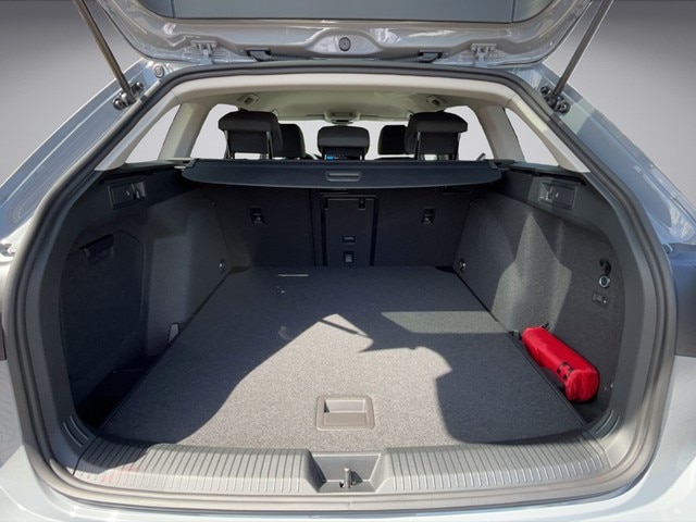 Volkswagen Golf Life Variant