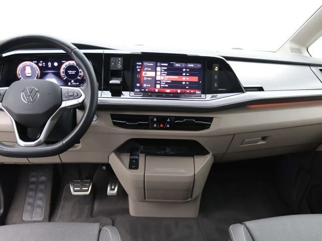 Volkswagen Multivan DSG Lang Style T7