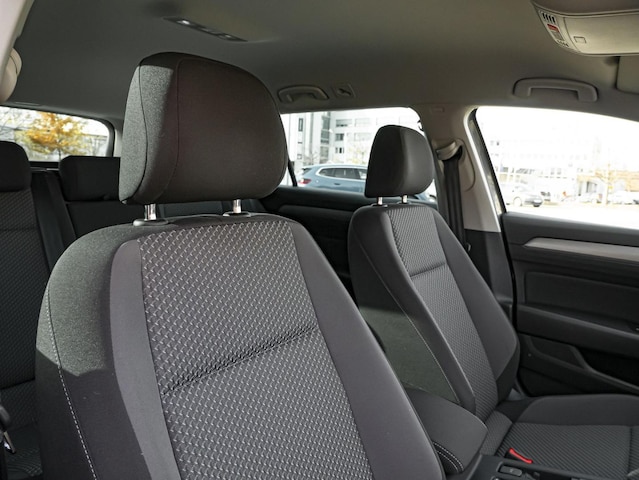 Volkswagen Passat 1.5 TSI DSG Variant