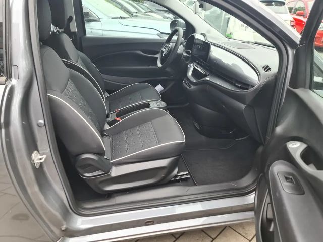 Fiat 500e Base 42kWh KLIMA*CARPLAY*ANDROID-AUTO