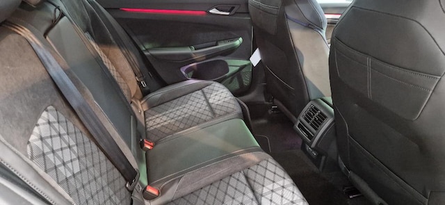 Volkswagen Golf DSG Variant