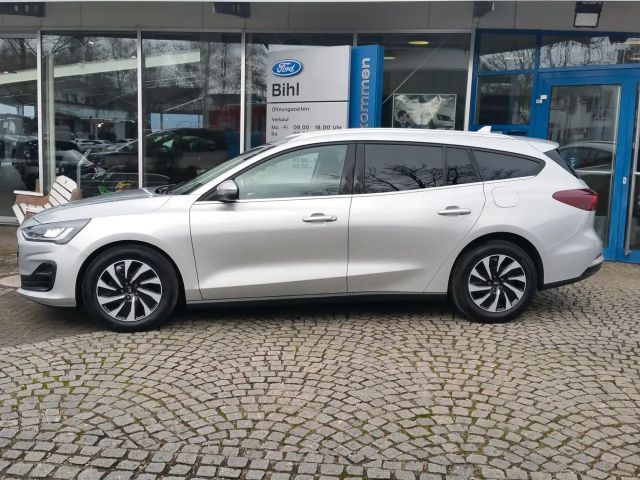 Ford Focus Titanium Wagon