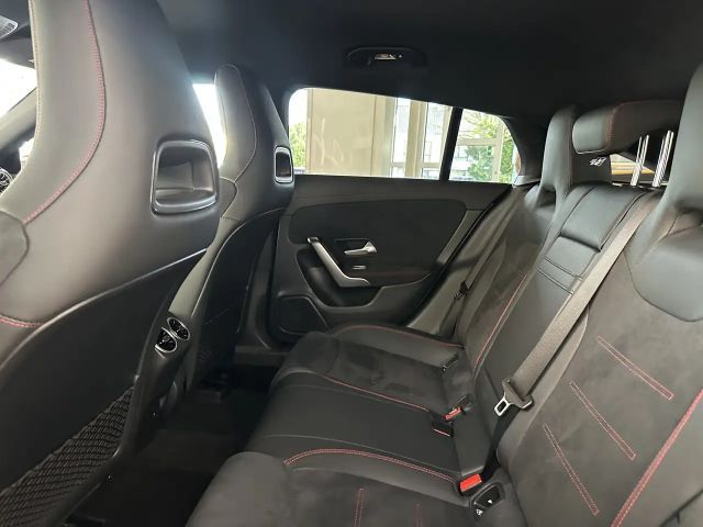 Mercedes-Benz CLA 200 AMG Line CLA 200 d