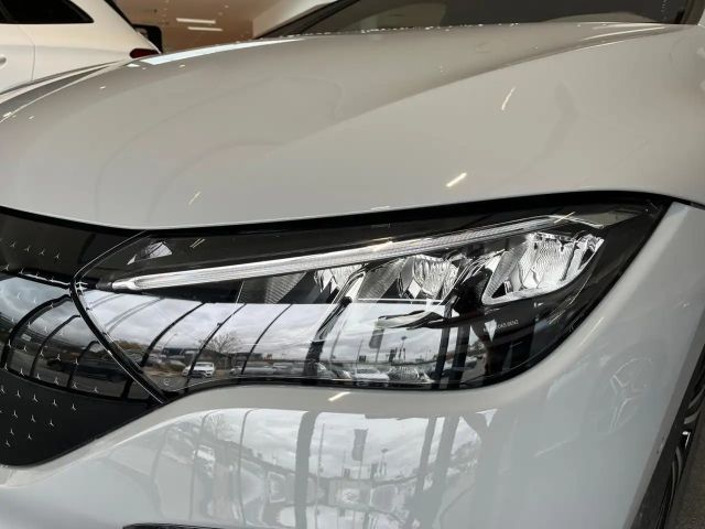 Mercedes-Benz EQE 350 Electric Art Sedan