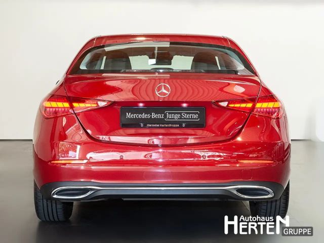 Mercedes-Benz C 180 AVANTGARDE Sedan