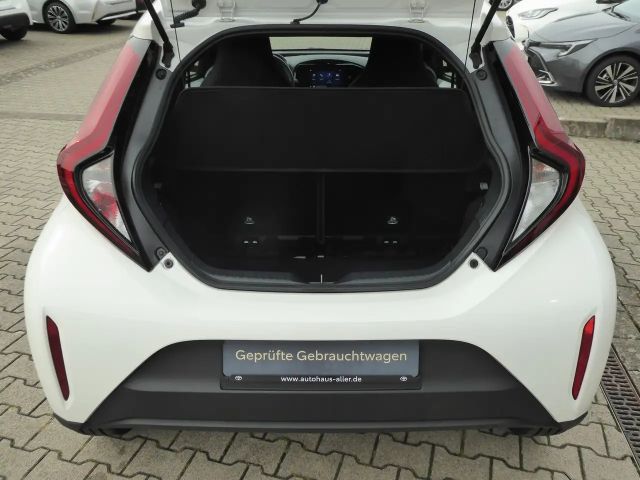 Toyota Aygo X Business Hatchback