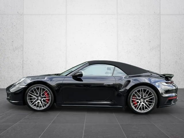 Porsche 992 Cabrio Turbo