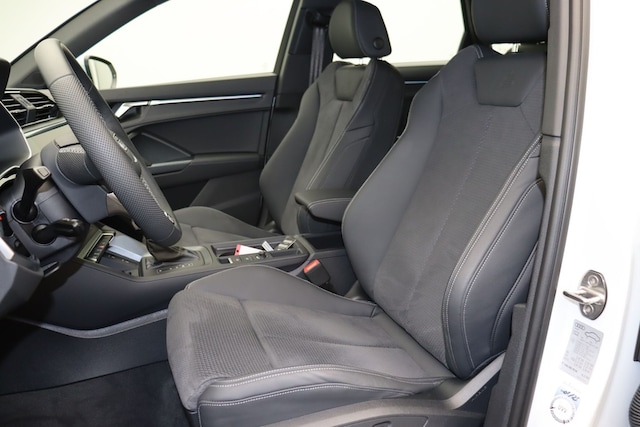 Audi Q3 35 TFSI S-Tronic