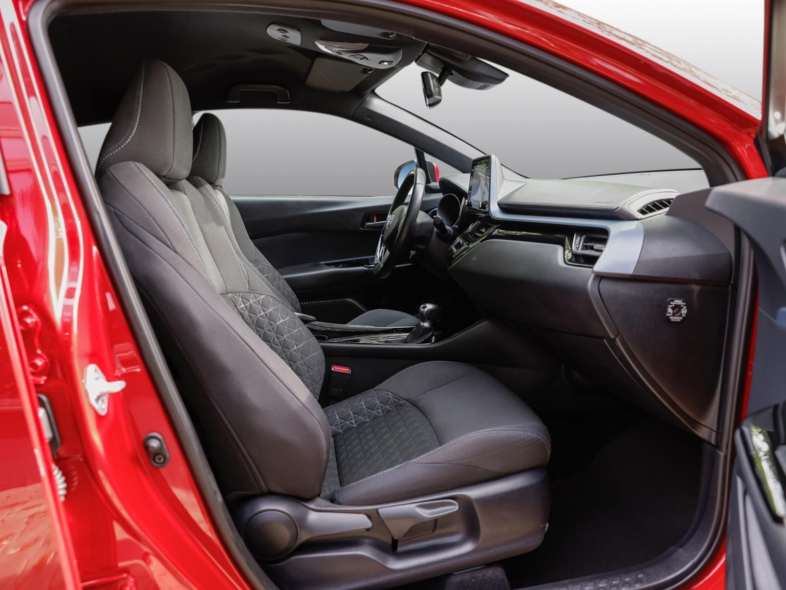 Toyota C-HR 5-deurs Plus