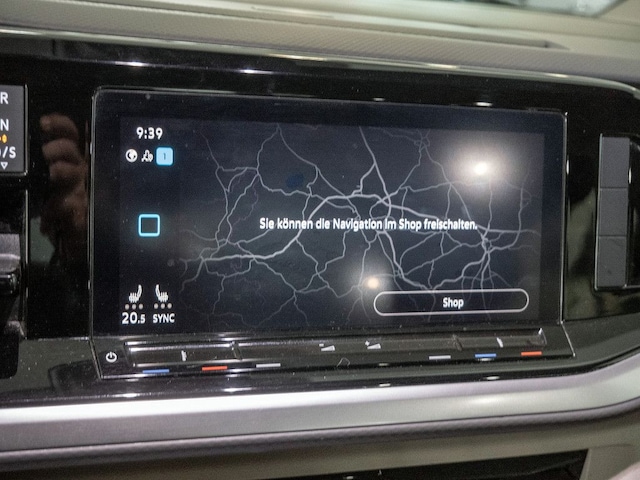 Volkswagen Multivan 2.0 TSI DSG Lang Life T7