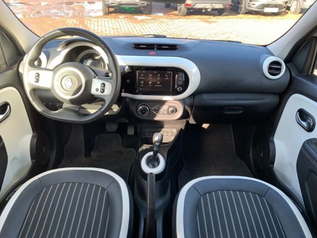 Renault Twingo E-Tech Techno