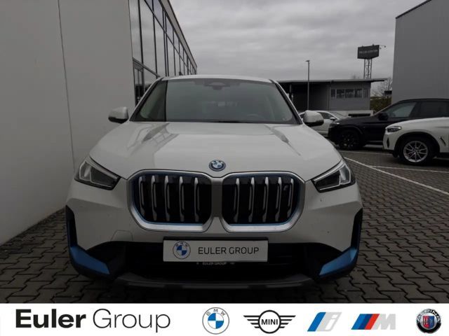 BMW iX1 xDrive