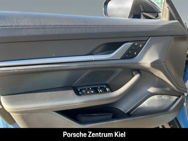 Porsche Taycan Cross Turismo Turbo