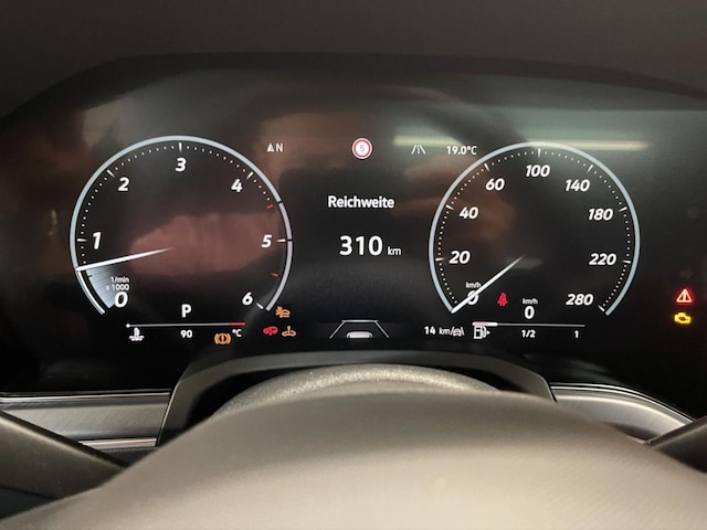 Volkswagen Touareg R-Line