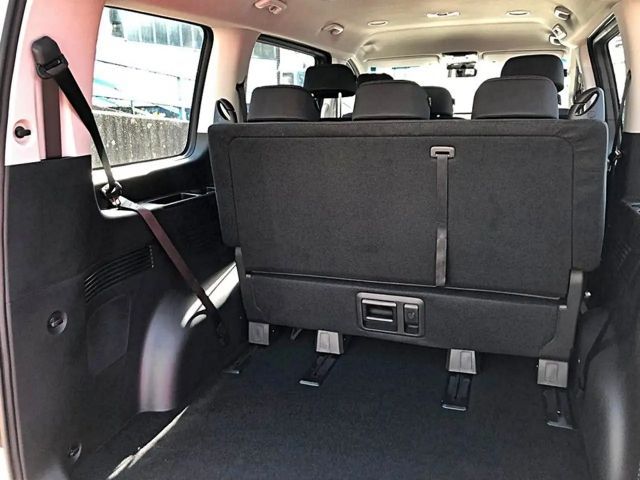 Hyundai Staria Trend