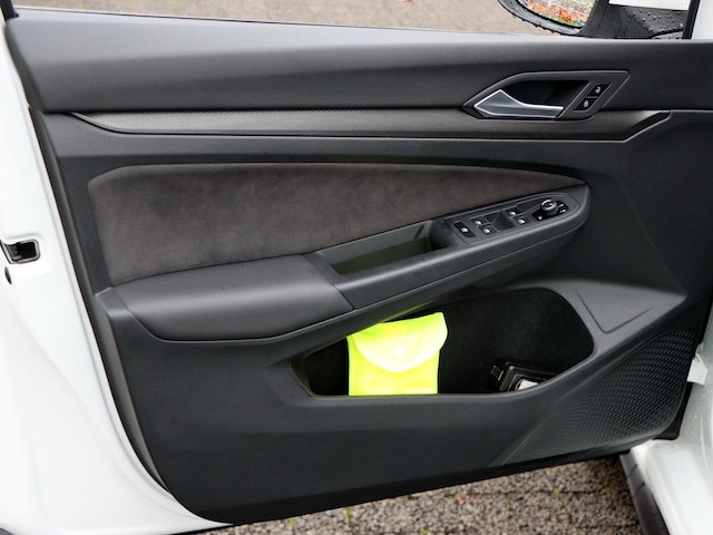 Volkswagen Golf 2.0 TSI DSG