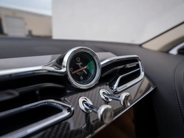 Bentley Bentayga Speed / Akrapovic Titan Auspuffanlage