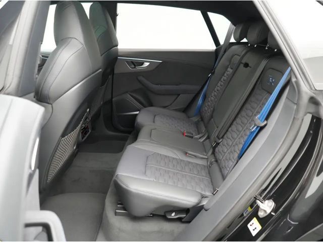 Audi RS Q8 Performance