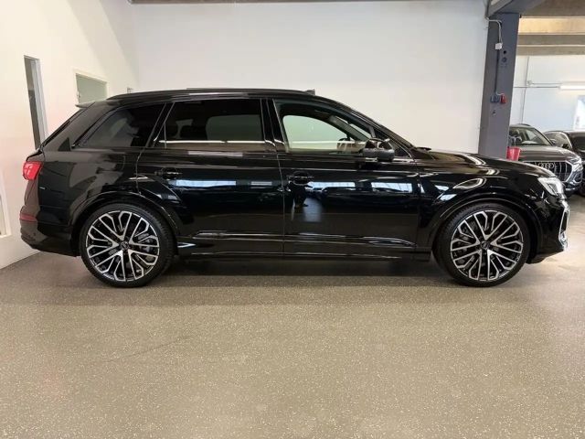 Audi Q7 55 TFSI Quattro S-Line