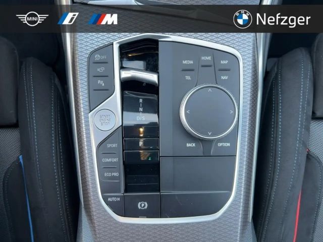 BMW 330 330d M-Sport Touring xDrive